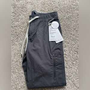 Vuori Women’s Ripstop Pant